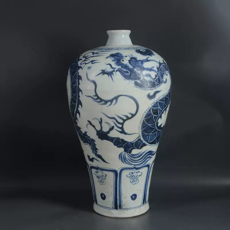 中国清代乾隆年制人物天球花瓶 古董品 年代物 中国清代乾隆年制人物天球花瓶 古董品 年代物