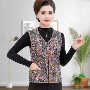 Super soft cotton vest for women, middle-aged and elderly vests for autumn and winter women's vests for mothers wear vests for warmth and versatile horse clips