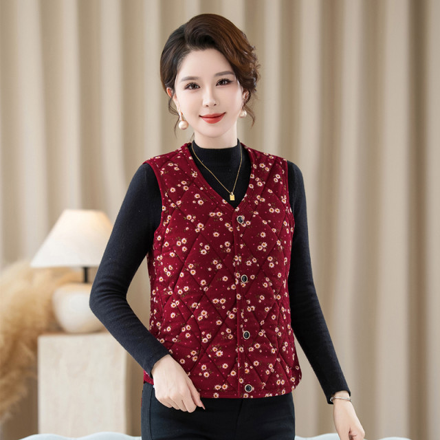 Mom's autumn and winter plus velvet warm lightweight pony vest short style inner waistcoat for middle-aged and elderly camel velvet cotton vest