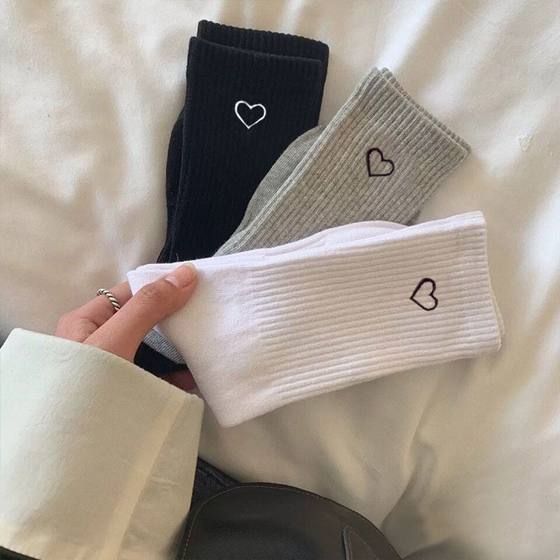 Love socks for women Korean style ins trendy versatile socks for men and women sports trend couple stockings for all seasons
