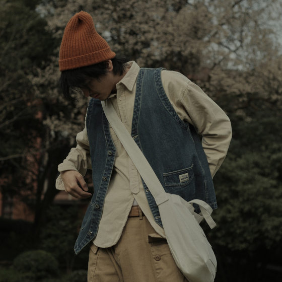 
Washing work clothes and denim vest men wear Japanese sleeveless vest jacket Internet celebrity horse clip fashion brand