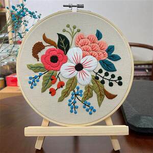 
Hand-made embroidery DIY material package flowers and plants non-poke embroidery hanging paintings Lu embroidery English needlework set