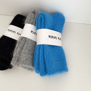 
Klein Blue Angora Rabbit Wool Thick Socks for Women Winter Plush Thickened Warm Solid Color Cashmere Mid-Tube Socks