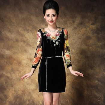 Middle-aged and elderly embroidered gold velvet dress mother's wear
