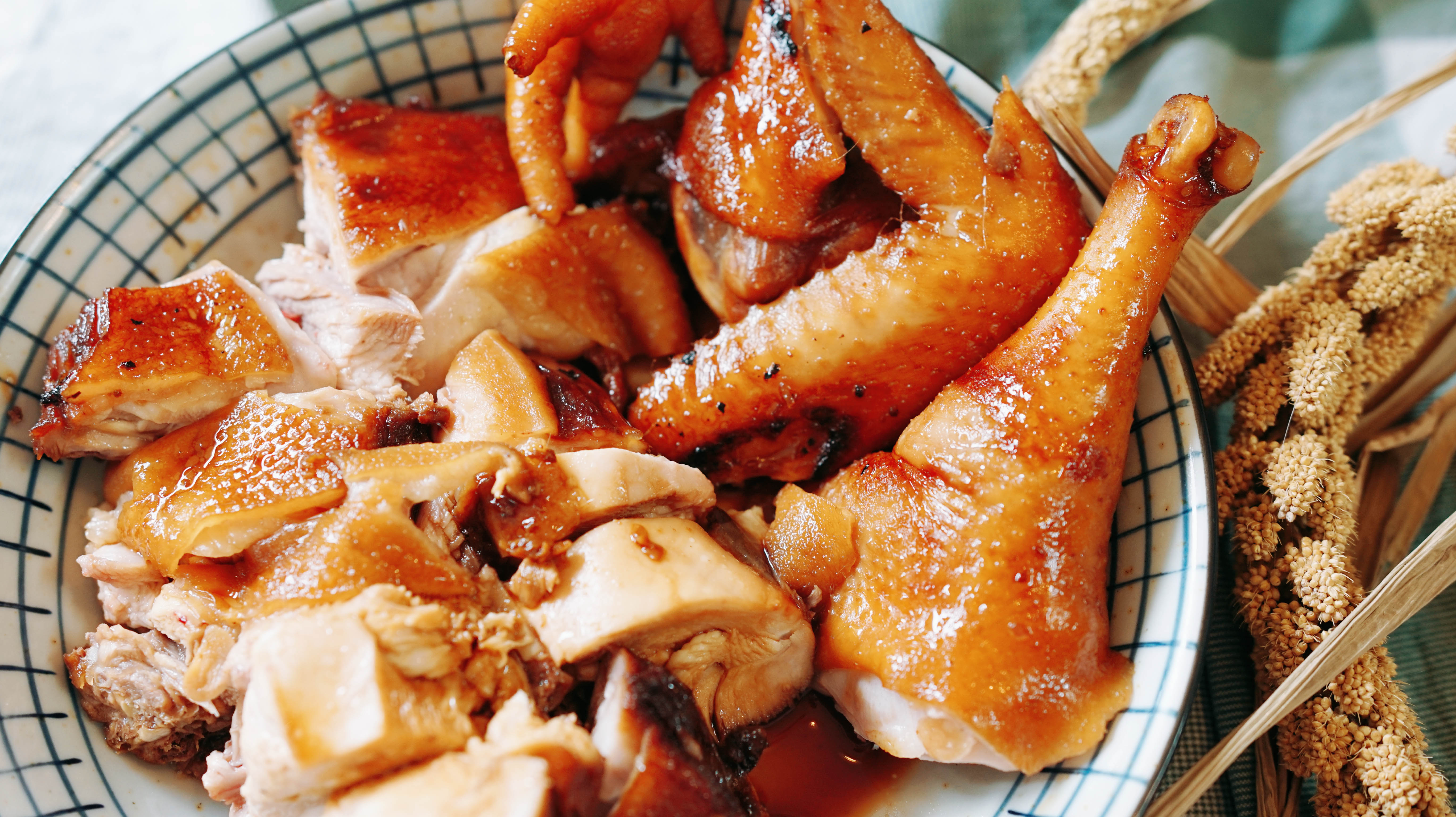 酱油鸡，用料简单，制作方便，出锅香味充满整个厨房 - 哔哩哔哩