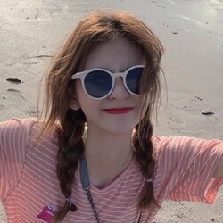 2026 New Style Seaside Sunglasses for Women, Summer High-End Feel, ins Off-White Frame, Myopia-Friendly, Uv Protection, Strong Light Sunglasses