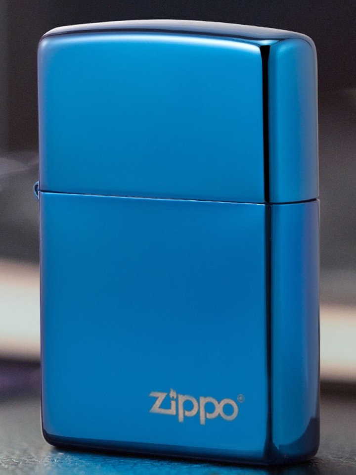 zippo蓝冰标志打火机