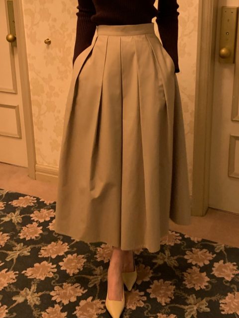 South Korea Chic spring temperament retro, thin waist, high -waisted high -waisted A -line skirt mid -length pleated skirt female woman