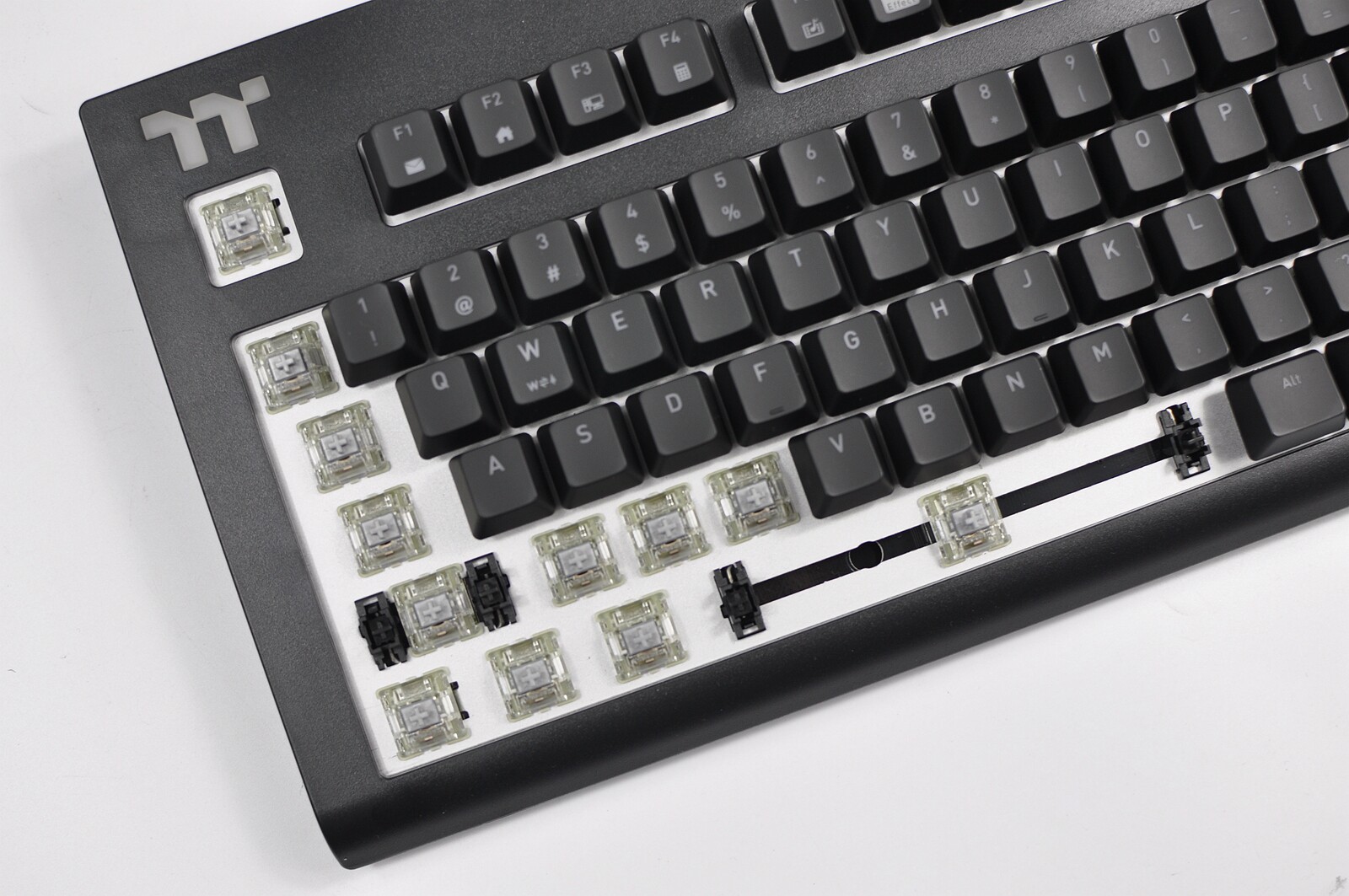 千元级樱桃银轴体验键盘对吃鸡影响多大