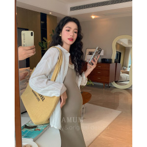 Everyone likes AMUM maternity wear~ Fake two-piece vest dress, sleeveless, high-elastic French style long skirt