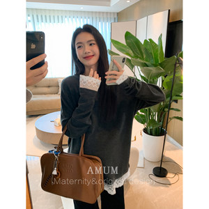 
AMUM maternity wear is a bonus for layering ~ Korean style loose and versatile solid color lace brushed bottoming top