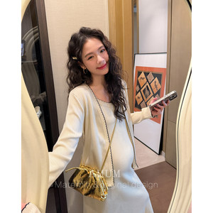 
AMUM maternity wear does not look foreign~casual knitted slimming cardigan dress two-piece suit