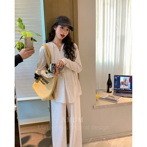 
AMUM maternity wear cream fufu~nuonuo Korean style lazy two piece set hooded sweatshirt casual wide leg pants