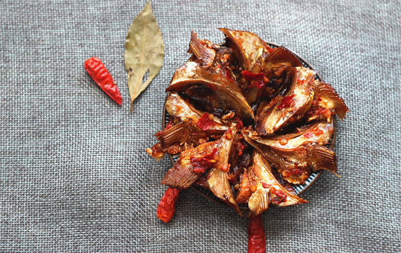 舌尖上的湖南味,特色鱼味来一打(图5) 舌尖上的湖南味,特色鱼味来一打(图5)