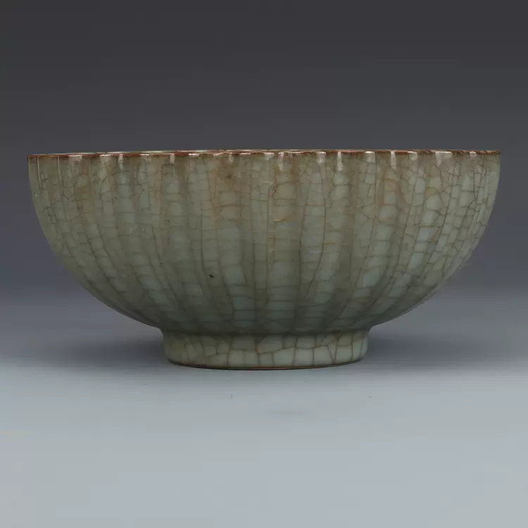 徳】旧家蔵出『宋 官窯粉青釉瓜稜瓶 唐木箱付き』 陶芸 中国陶瓷器 古