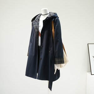 
Design sense plaid cuffed sleeves waisted hooded windbreaker women's 2025 autumn new Korean style loose and versatile coat