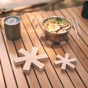 
Outdoor snowflake insulation mat desk coaster dining table mat plate mat bowl mat pot mat kitchen beech wood insulation