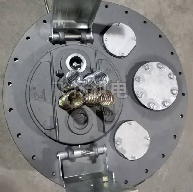 Oil tanker accessories 580/560/460 aluminum alloy stainless steel European standard pore cover panel can tank mouth flange base
