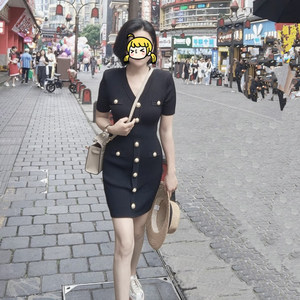 
Summer Little Flavored Celebrity Temperament Ice Silk Knitted V-neck High-waisted Slim Hip-Woman Small Sexy Dress