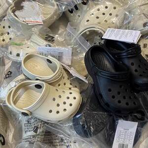 
Children's Crocs Boys' Summer Non-Slip Home Slippers New Comfortable Baby Sandals Girls' Outdoor Parent-child Shoes
