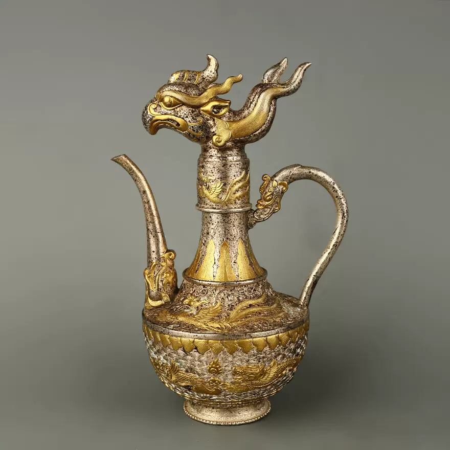 中国古美術・珍品旧蔵・鎏金童子龍鳳枕・鏨刻鎏金・純