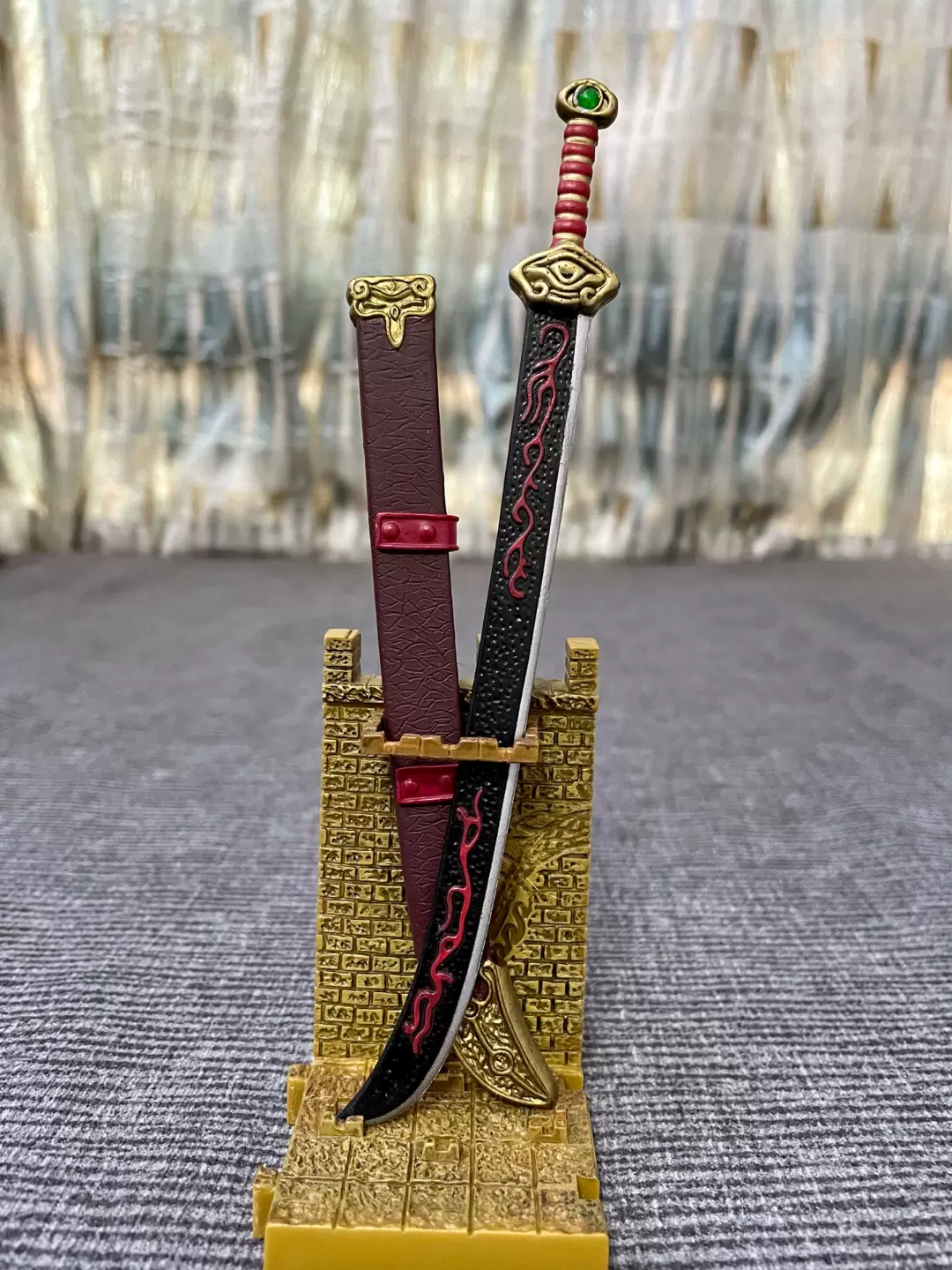 特价 正版真三国无双4周瑜古锭刀武器盒蛋兵人狼