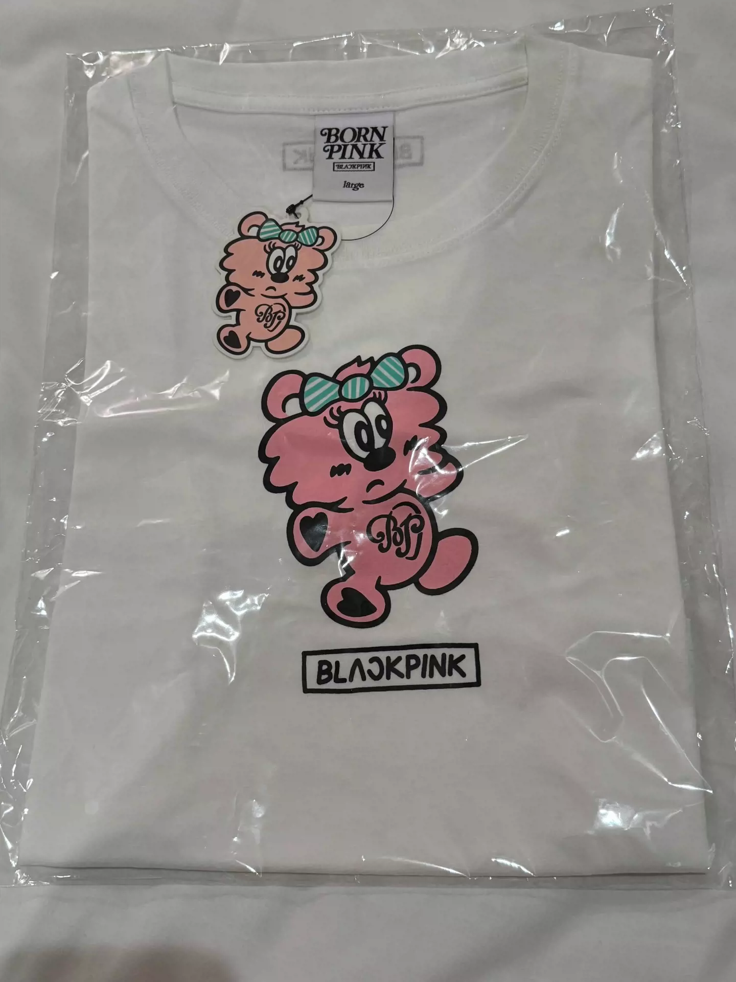 原价出blackpink✖️verdy东京短款体恤-Taobao