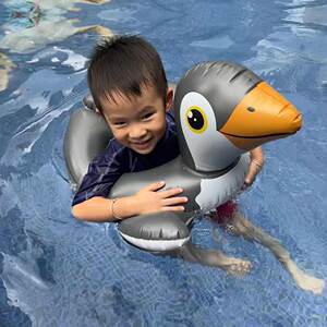 Special offer! Little Penguin Children's Swimming Circle Children's Net Red Swimming Pool Floating Baby Cartoon Axillary 2-5-8 years old
