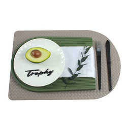 22N-6 chrysanthemum plate with dark green water corrugated backing plate, pastoral light luxury model room tableware set, soft furnishing table