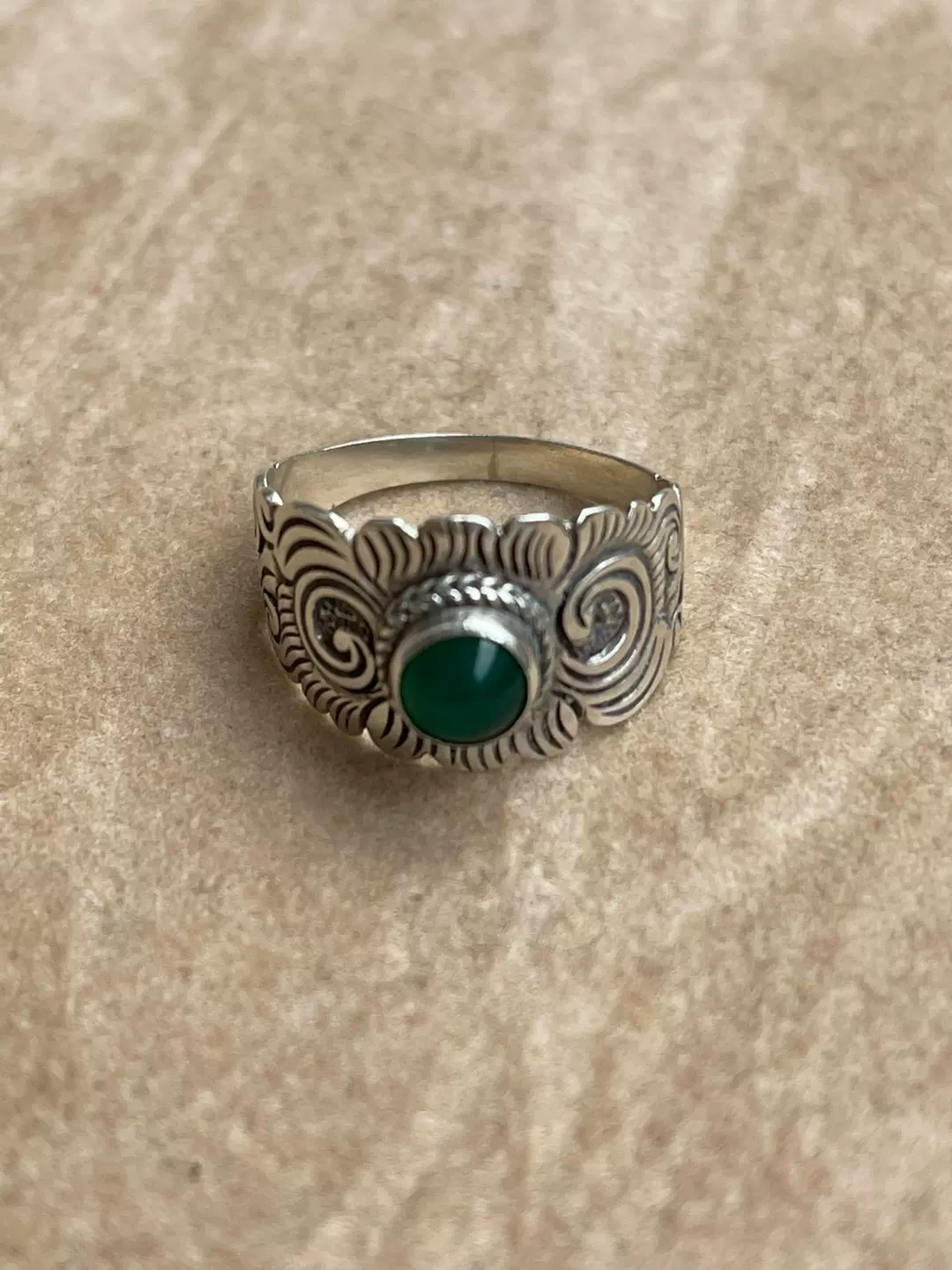 德国古董银戒指一枚，镶绿玛瑙，精湛的錾刻工艺，手工制作，带9-Taobao
