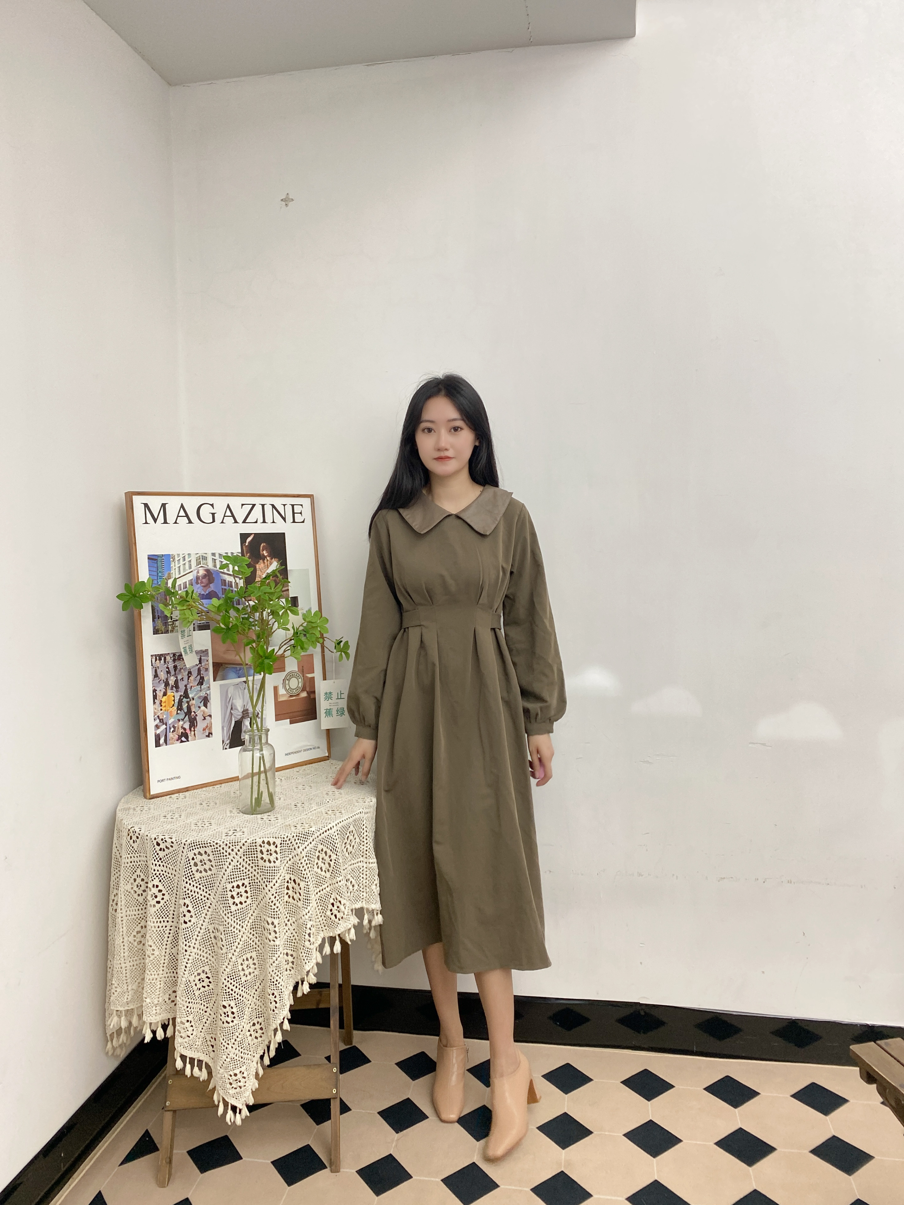 [依囡]气质法式小踝靴瘦瘦靴裸色深口单鞋秋季高跟鞋粗跟白色洋气小短靴[贝尚美格鞋类专营店]