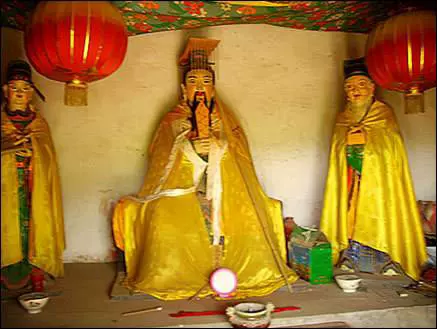 【青岛玉皇大帝庙天气预报】最新实时一周天气,青岛旅游指数/交通指数