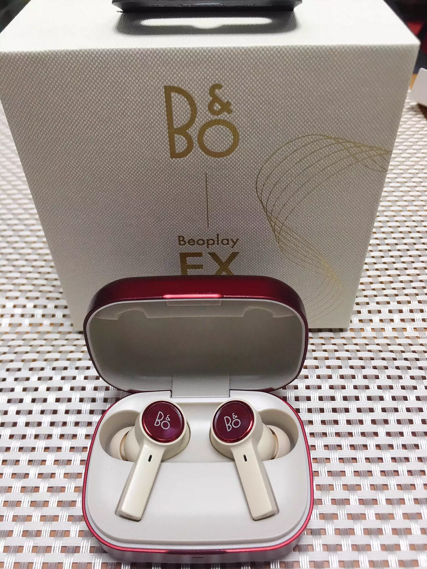 最后剩下几个优惠价卖掉B&O Beoplay EX 蓝牙耳机-Taobao