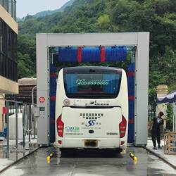 Bus Car Wash Machine, Bus Cleaning Equipment, Automatic Bus Washing Machine with 3 Brushes, Fully Automatic Car Wash Machine