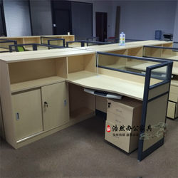 Yunnan Kunming Single-Person Staff Desk Computer Desk with Screen Partition Office Desk Combination Multi-Purpose Workstation New Model