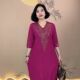 Autumn and winter high-end mother's wear V-neck knitted dress loose belly-covering large size mid-length sweater dress with three-quarter sleeves