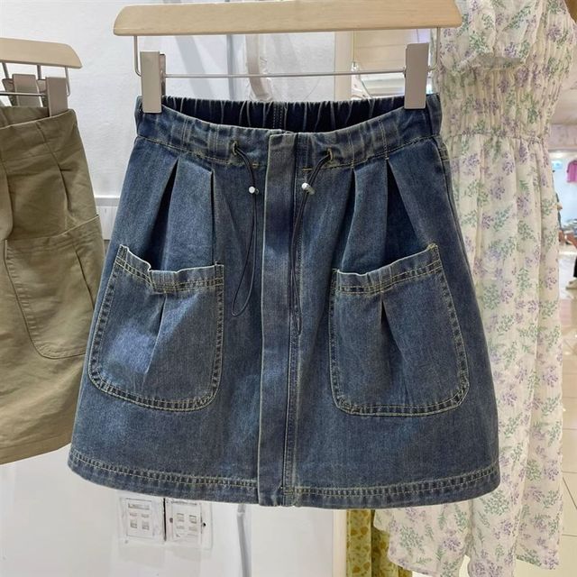 Extra large size 300Jin [Jin equals 0.5 kg] High-waist denim skirt for women in summer slim drawstring M zipper design hip-covering short skirt
