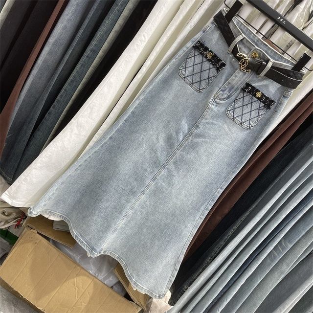25 spring and summer new Korean style design touching pocket versatile denim skirt women's high waist slim mid-length fishtail skirt
