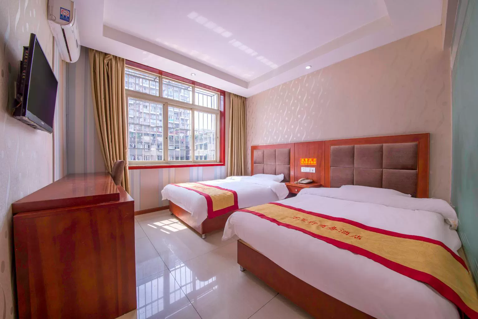 成都万里客商务酒店红花店商务双人间