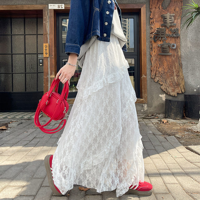 Retro spliced ​​twill lace skirt for women in early spring white elastic waist slimming mesh a-line long skirt cake skirt
