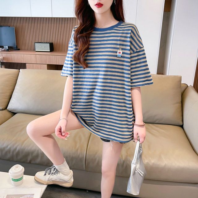 
Large size fat mm300Jin [Jin equals 0.5 kg] Blue striped round neck short-sleeved T-shirt for women in summer Korean style loose fashionable top trendy