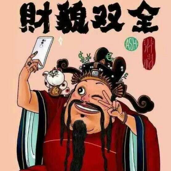公仔玩偶床上