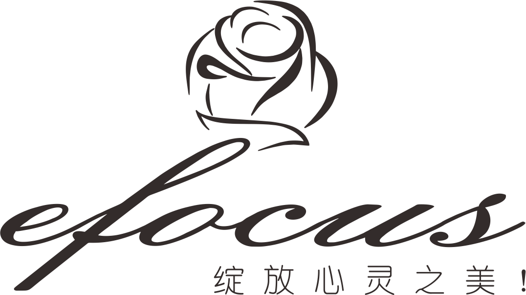 EFOCUS伊点品牌折扣店的LOGO