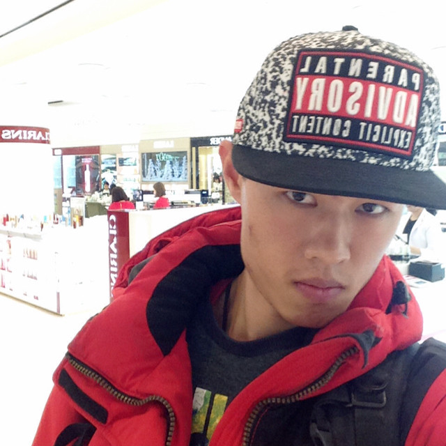 欧巴音响店
