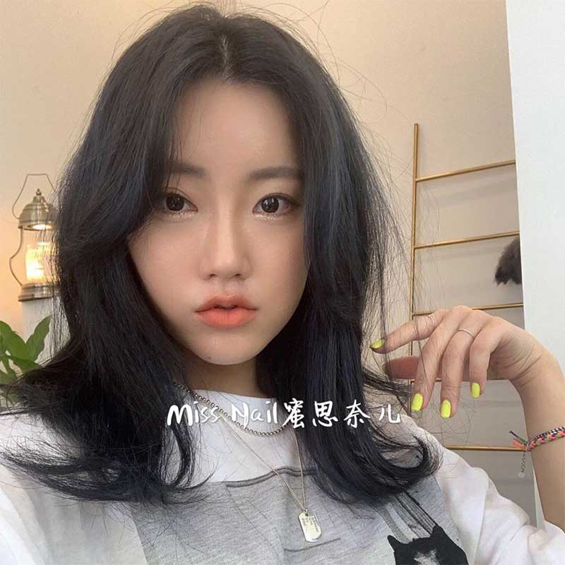 AA维娜蓓霓芬实体蜜思奈儿美甲的LOGO