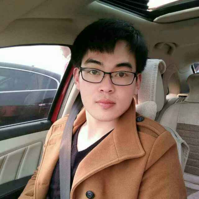 大飞哥妈妈装衣橱