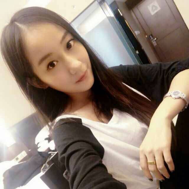 XQ自制女装广州万佳十三行实体批发