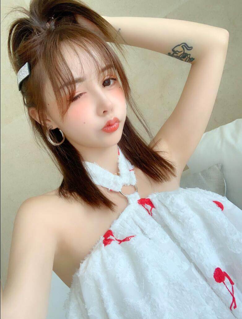 宸诗女装店铺