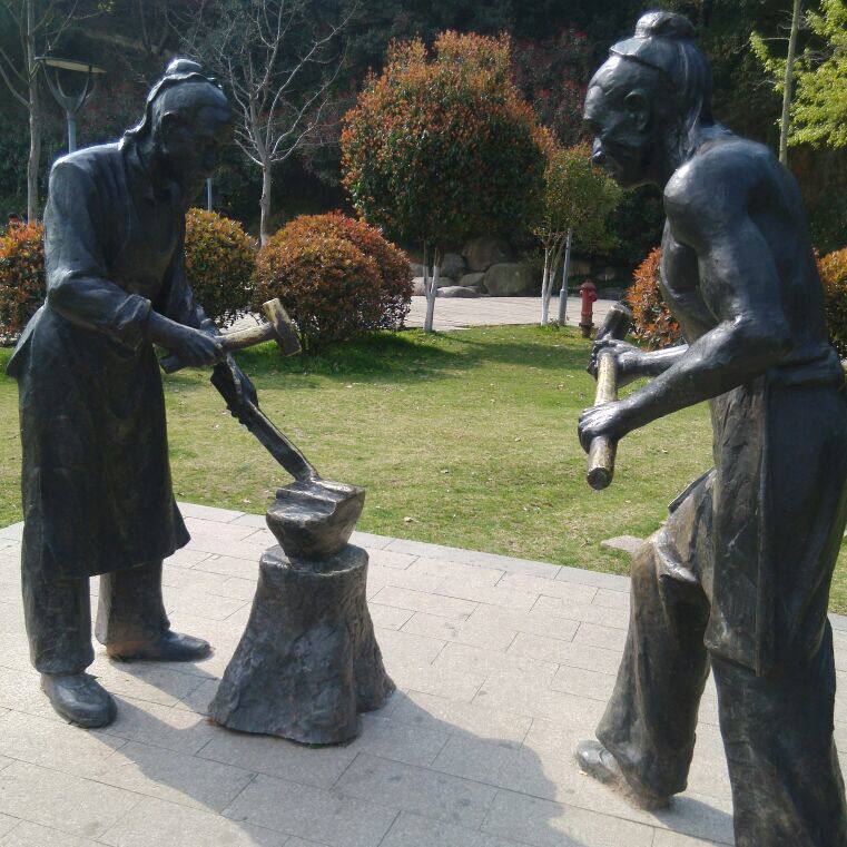 龙泉市巧匠刀剑厂