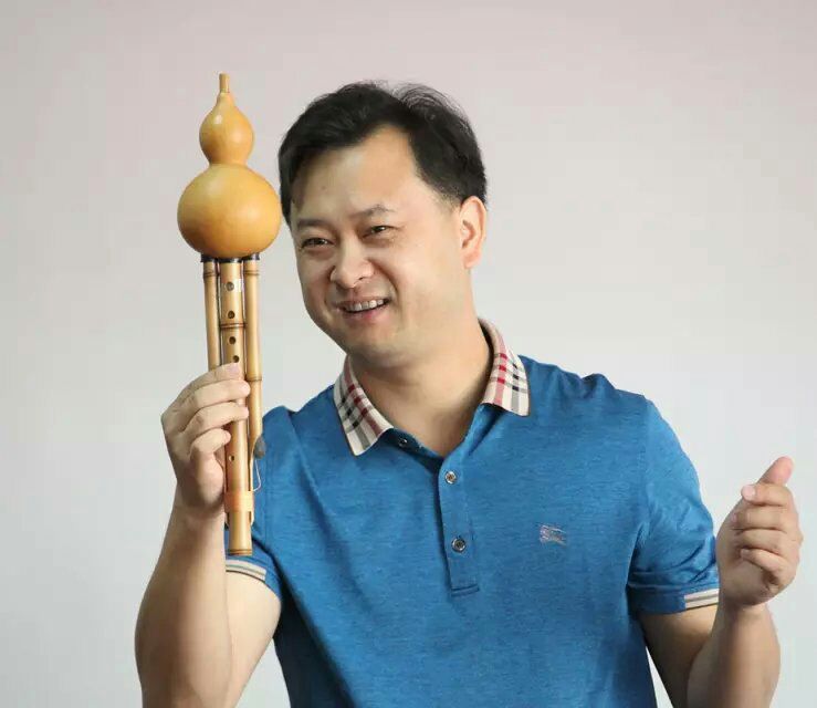 云南知名品牌葫芦丝的LOGO